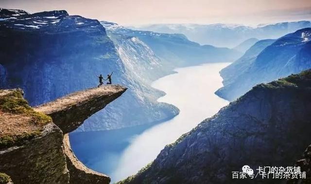 到篮球场上 到篮球场上