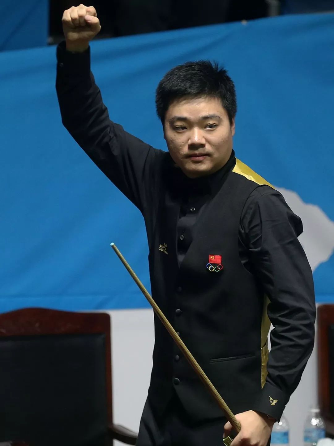 崛起锁定第 崛起锁定第