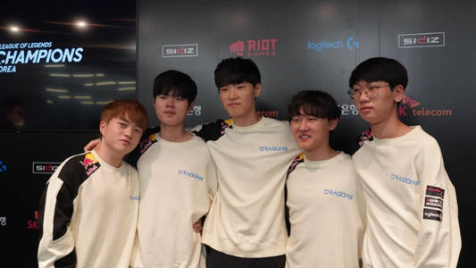 勇士的进攻 勇士的进攻